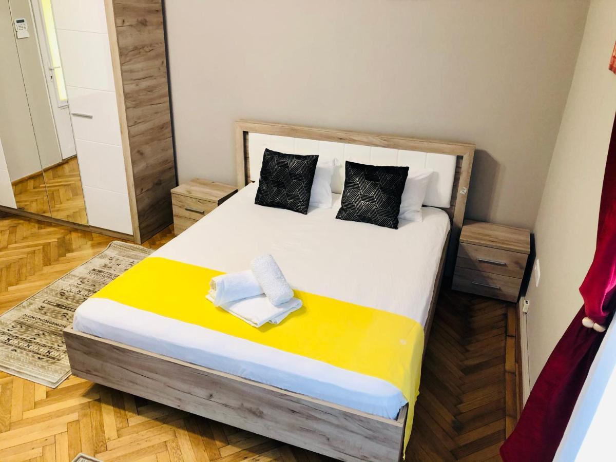 Ultra-Central Apartment Just In Union Squere Timisoara Exterior photo